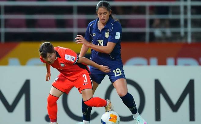 한국 U-20 여자 축구, 3회 연속 월드컵 본선 진출…북한과 4강전