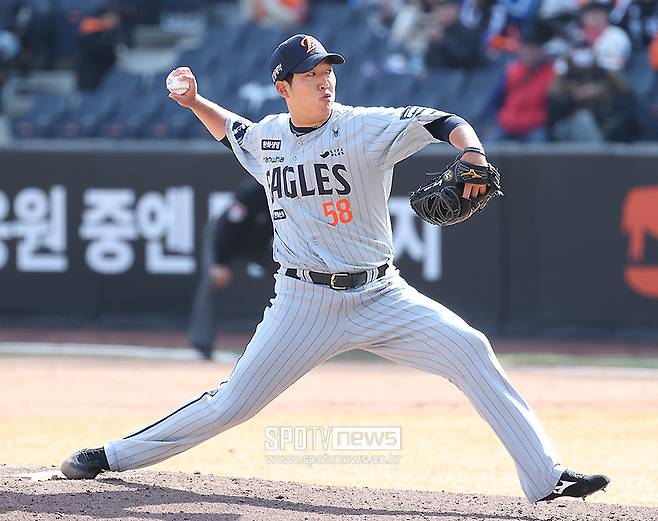 한화 초강력 불펜 어디로 사라졌나…150km 예비 FA는 ERA 13.50 슬럼프, 필승조 붕괴 빨간불 떴다