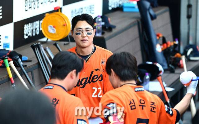 이원석은 최선을 다했다, 채은성과 하주석은 그때 왜 그랬을까…한화 수비 왜 이러나, 김경문 부임 전으로 돌아가나