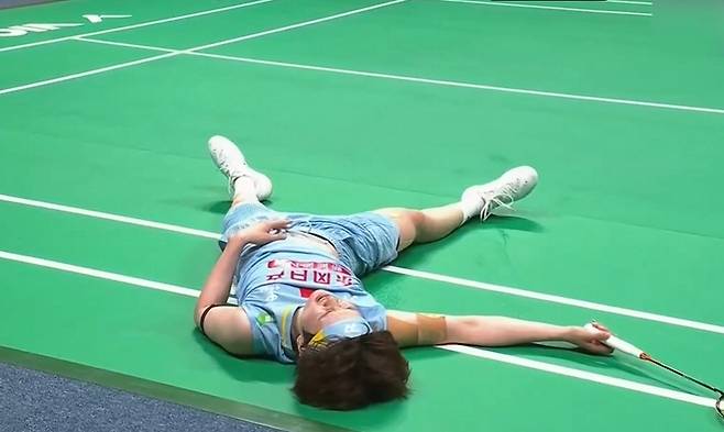 안세영 '기막힌 전략' 우승·설욕 다 잡았다, 쓰러지고 또 쓰러진 中 왕즈이