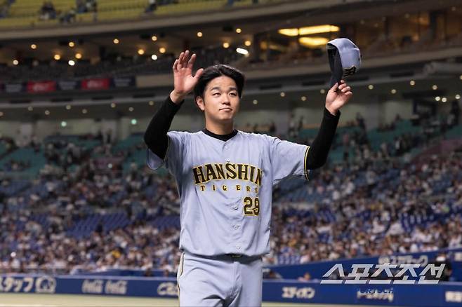 보름 만에 또 9이닝 완봉승, 3경기 2승무패 ERA 0.38, KBO리그엔 이런 투수 안 나오나[민창기의 일본야구]