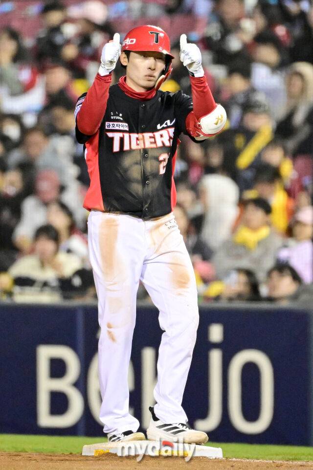 “김호령 전세계에서 수비 제일 잘해” 윤석민 KIA에 그냥 14년간 있었던 것 아니다…중견수 FA 시장 요동친다