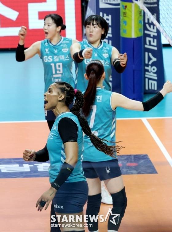 'MVP' 실바, 이영택 감독 '재계약 러브콜'에 신중