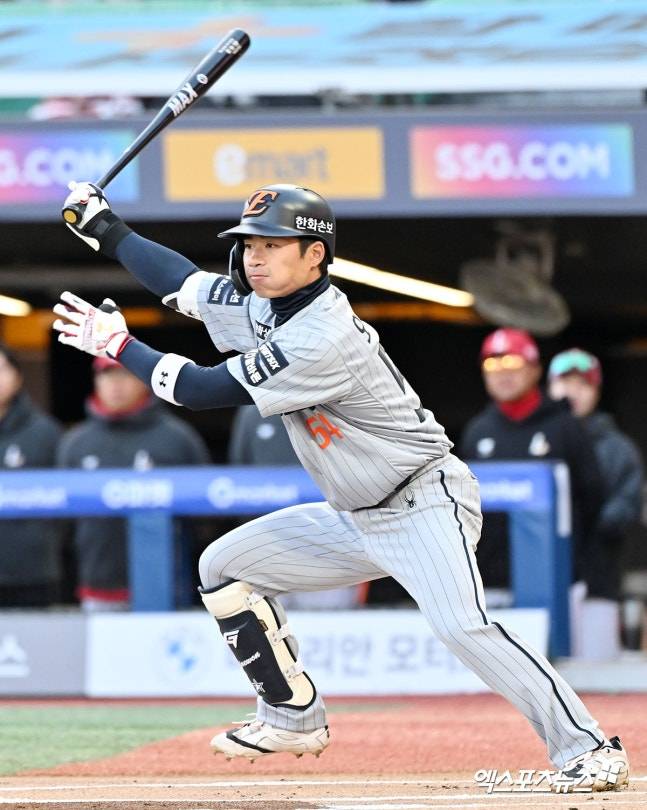 김경문 '믿음의 야구'? 이제 끝, '실책 또 실책' 채은성 칼교체→'삼진 1위' 노시환 전격 2군행…초강수 속 연패 탈출하나