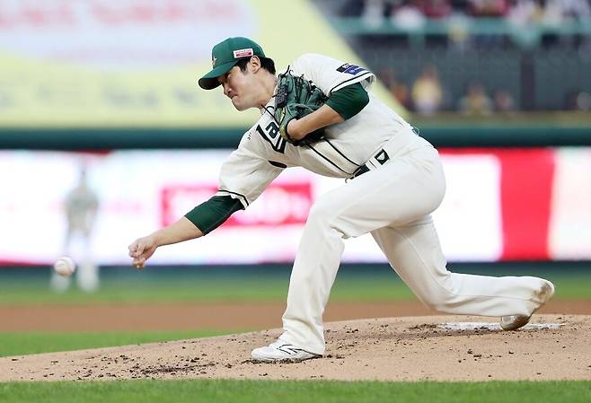 비극의 65억 계약 마지막 해… 팀의 위기, 핵잠수함은 다시 떠오를 수 있을까