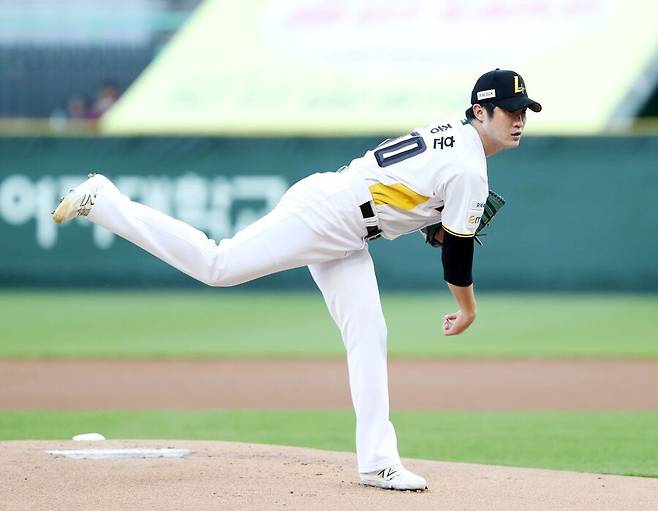 비극의 65억 계약 마지막 해… 팀의 위기, 핵잠수함은 다시 떠오를 수 있을까