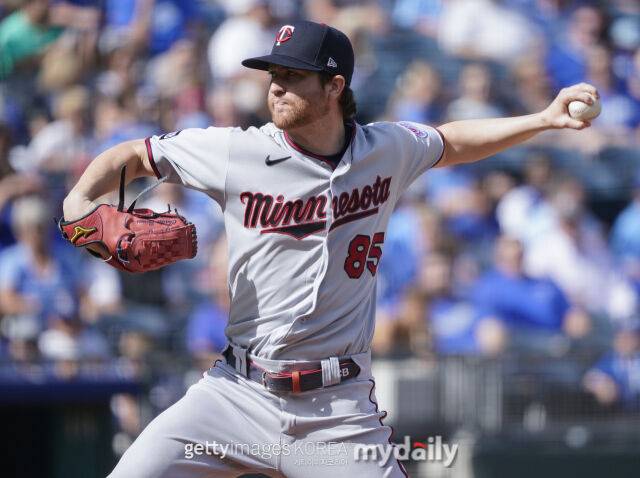 이런 낭만이 있나, 5년 만에 기회 잡았다…롯데가 사랑한 좌승사자 마침내 빅리그 콜업…