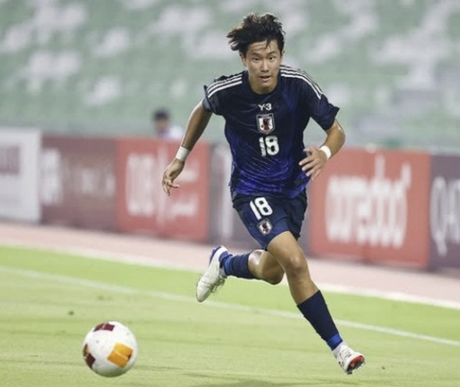 ‘제2의 박지성’으로 불리는 유망주, 일본에 빼앗긴 이유 “한국선수들과 의사소통에 어려움”