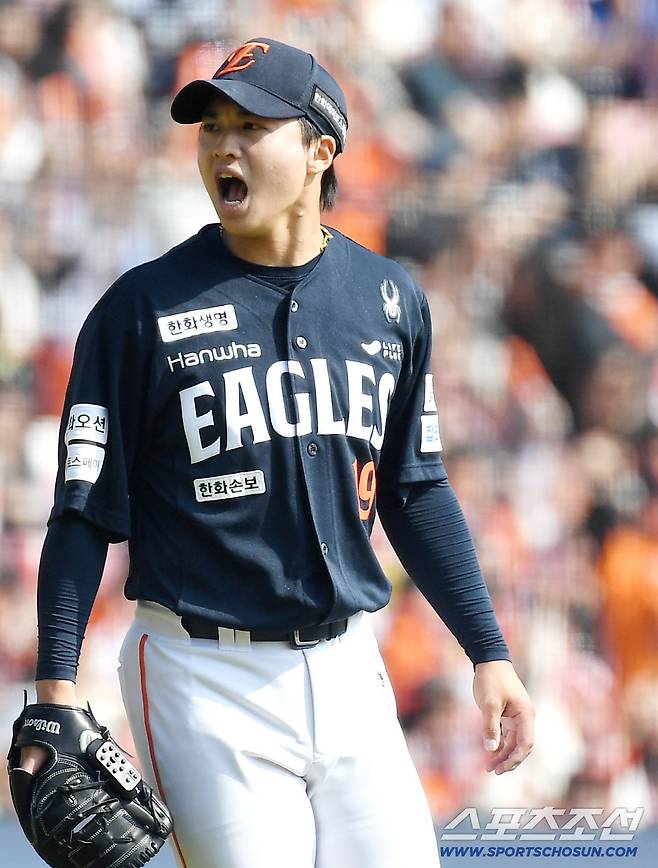 설마 내년에 '선발 왕옌청' 못 보는 것인가...아쿼 보직 제한 이슈, 진실은 뭘까