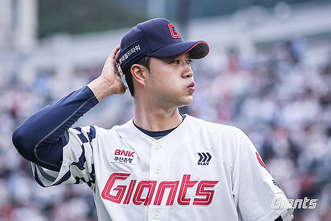 최고 160km까지 던졌었는데…무려 13km가 실종됐다, 롯데 윤성빈 2군행의 이유