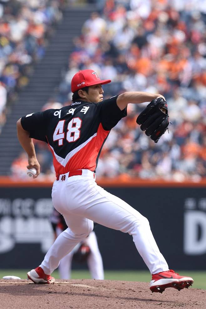 차라리 ‘이의리 챌린지’를 보는 게 낫나… 무엇이 이 재능을 가로막나, 숨죽이는 시간 지나간다