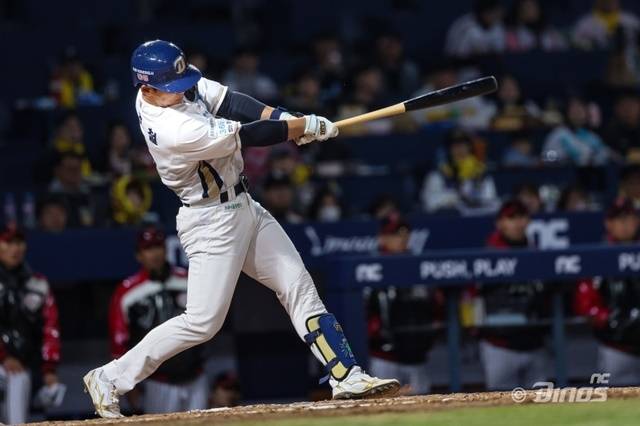 마침내 패패패패패패 끊었다!…‘살아난 타선 응집력+불펜진 릴레이 호투’ NC, KT 3연승 저지하며 6연패 탈출＆5할 승률 회복