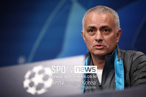 무리뉴 감독 '무호흡 분노', 토트넘 강등권 추락에 ”그 팀에 뭘 기대하나, 능력도 인성도 없는 패배자 집단“ 작심발언