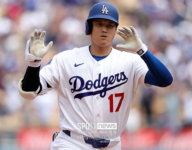'KBO 좌승사자 무너뜨렸다' 다저스 메츠에 2-1 역전승…'극적' 오타니 48G 연속 출루+김혜성 견제구 유도로 존재감