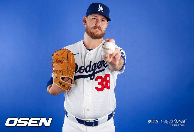 코치에게 어깨빵하고 타자와 언쟁 벌인 두산 출신 금쪽이, 3전 4기 끝에 시즌 첫 승 신고