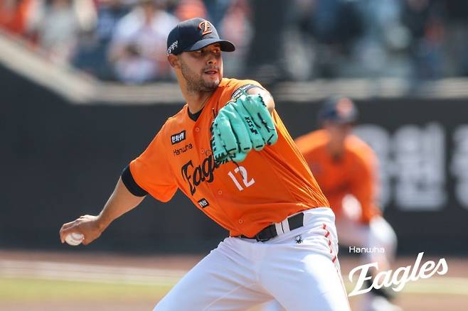 폰세-와이스 그립다! '초비상' 한화, 에르난데스 ⅓이닝 7실점 난타…1회 0-7 열세→5연패 위기 [대전 현장]