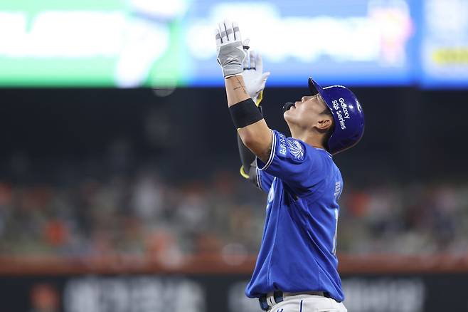 '고맙다 롯데' 삼성, 한화 5연패 몰아 넣고 5연승 질주…LG 제치고 단독 선두 도약 [대전:스코어]