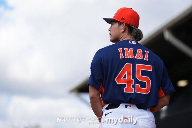 “日에선 호텔에서 밥 먹는데, ML에선 경기장에서…” WBC도 안 가고 ML 적응 올인했던 이마이, 별 걸 다 신경 쓰네