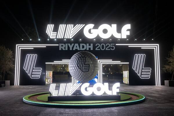 사우디 자본 철수? '천문학적 적자' LIV 골프, 창설 이래 최대 위기...CEO는