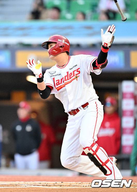 '타율4위-홈런 4위' 거포 재능 활짝 핀다…결승 스리런 날린 고명준, 왜