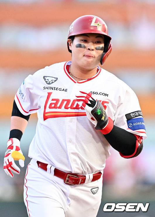 '타율4위-홈런 4위' 거포 재능 활짝 핀다…결승 스리런 날린 고명준, 왜