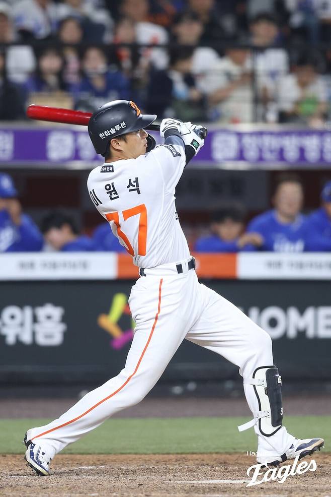 도대체 어디있다가 나타난거야…한화 4할5푼 인생역전 1번타자 등장, 19세 특급신인 슬럼프에도 끄떡없다