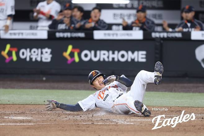 도대체 어디있다가 나타난거야…한화 4할5푼 인생역전 1번타자 등장, 19세 특급신인 슬럼프에도 끄떡없다