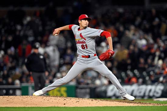 '한국이름 준영', MLB 뒤흔들다…개막 10G 무실점 5세이브, 160km 강속구→