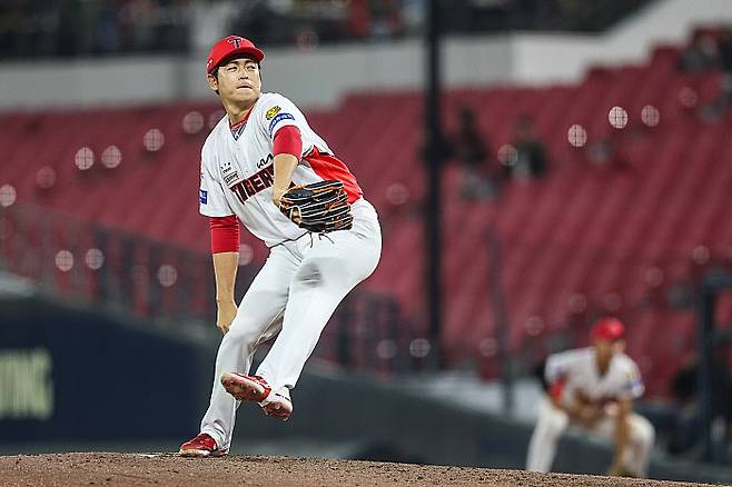 KIA 이태양 “후배들의 빈자리, 제가 메우겠습니다”