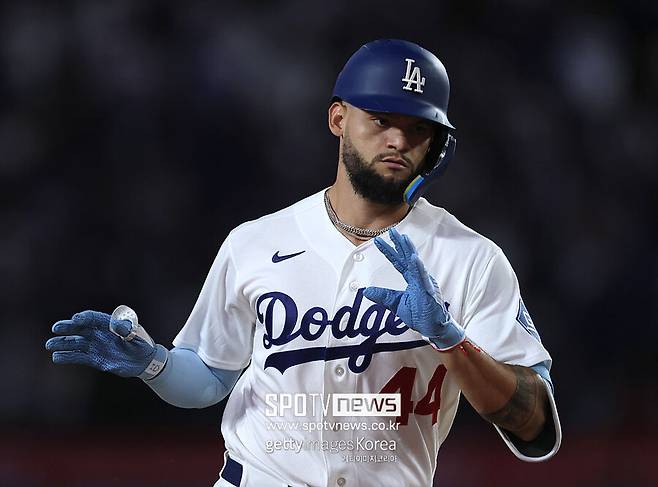 '다저스 얼마 줘야 하나' 최저연봉 수준→오타니보다 잘 친다,