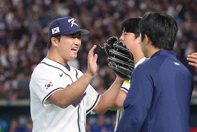 “고우석 엄청난 투구를 했다” 공식 홈페이지까지 극찬… 더블A 악몽 끝? 승격 대기표 뽑았다