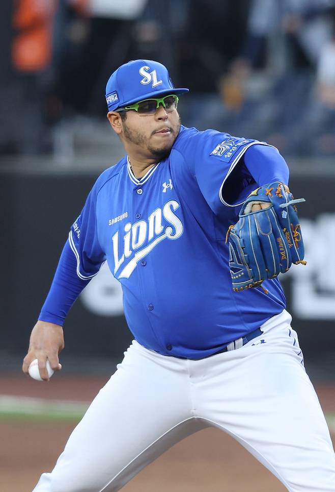 한화, 3실책에 와르르 또 무너졌다 '6연패'…삼성은 파죽의 6연승+1위 수성→후라도 완벽투+전병우 맹타 조화 [대전:스코어]