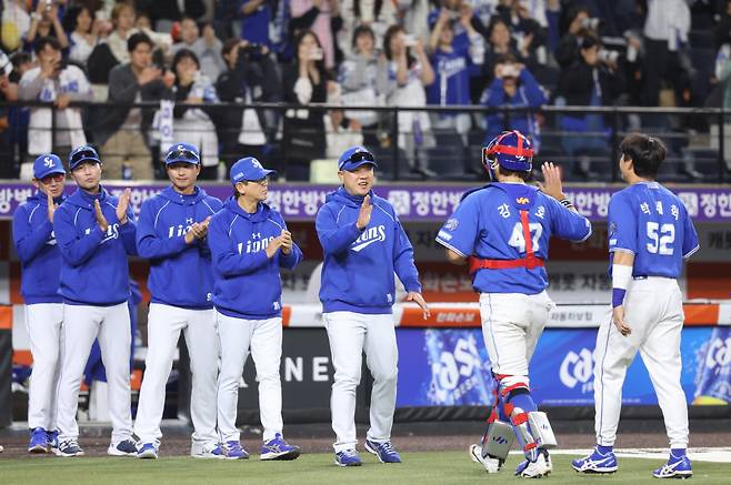 괜히 1위겠나! 투·타 조화 이렇게 완벽했다