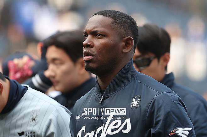 '너무하네' 페라자 어이없는 실책→실책에 한화 패패패패패패 눈물…이럴줄 알았으면 15억 재결합 했겠나