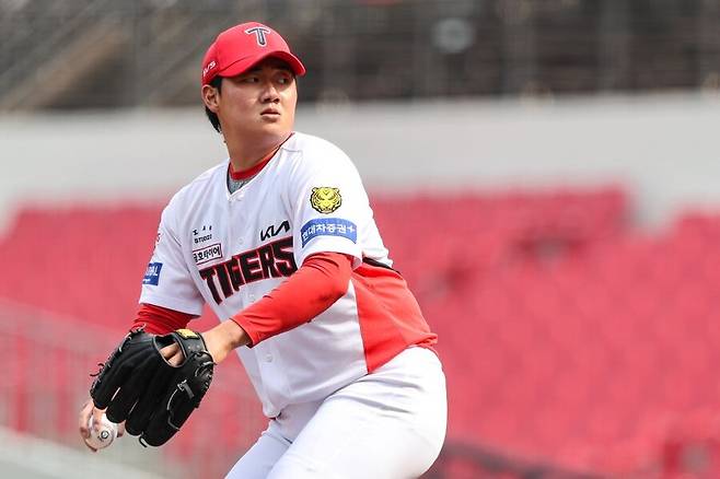 KIA 2군 허무한 역전패… 150㎞ 던지던 트레이드 기대주, KIA는 살려 쓸 수 있나