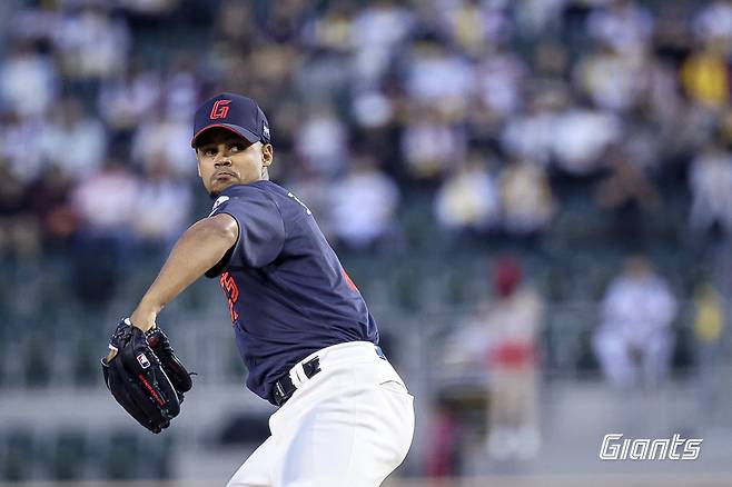 키움엔 에이스 모드, LG엔 평범…롯데에 물음표 남긴 로드리게스의 기복