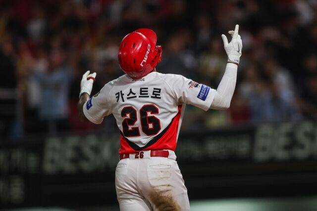 데일은 개막전 쉬고 이시온 소환하더니…카스트로도 쉬니까 펄펄? KIA 정말 테스형·위즈덤 잊으세요