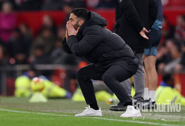 英 BBC 보도 떴다…‘맨체스터 UTD 역사상 최악의 감독’ 아모림, 경질 세 달째 침묵→ “공개 입장 밝힐 계획 없다”