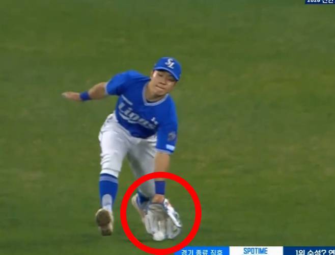 김경문 감독, '비디오판독 패싱 논란' 직접 밝혔다…