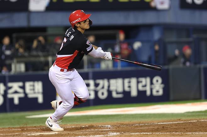 그라운드에 맹호가 돌아왔다…KIA, 두산 잡고 거침없는 8연승 질주