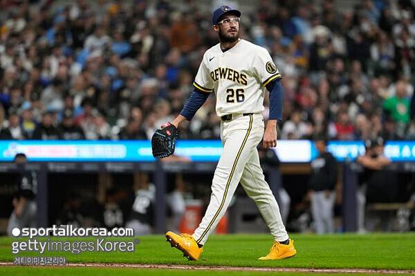 '45승 페이스' 이게 말이 돼? MLB 다승 1위 오른 좌완 불펜 투수…아웃 하나 잡았는데 운까지 따른다