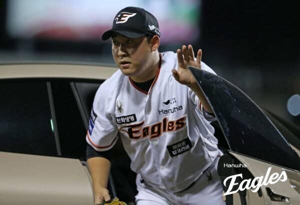 지금이 1군행 기회인데, 한화 前 마무리 2군에서도 3G 10실점 붕괴…'타자→투수 전향' 성공신화 이대로 끝?