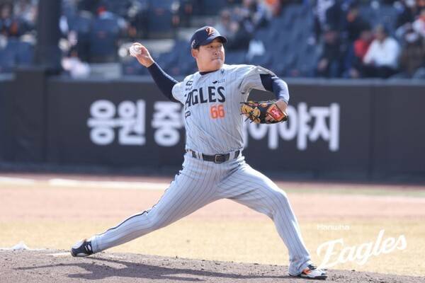 지금이 1군행 기회인데, 한화 前 마무리 2군에서도 3G 10실점 붕괴…'타자→투수 전향' 성공신화 이대로 끝?