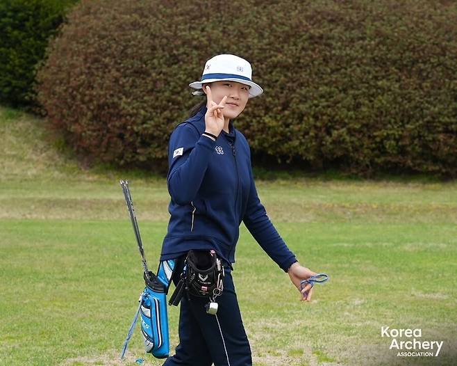 '韓 역사상 이런 선수는 없었다' 2011년생 태극궁사 탄생...14세 여중생 나고야AG 대표팀 발탁