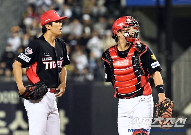 '평균자책점 11점대 투수 맞아?' 156km 강속구, 이의리가 완전히 달라졌다 [잠실 현장]