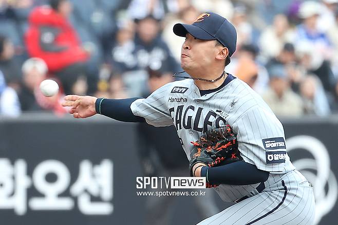 한화 떠난 투수들은 다 잘 나가는데…2차 드래프트 영입 0명, 마운드 초토화 시발점이었나