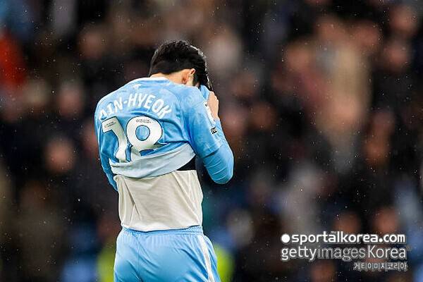 '완벽한 실패' 양민혁, 9113일 만 축제에도 철저히 외면당했다…코번트리, 1-1 무승부→25년 만 PL 복귀 확정, 하지만 YANG, 12G 연속 명단 제외