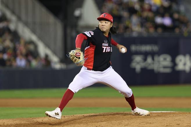 '한화와 결별 왜?→KIA서 대반전 2명' 심지어 멘탈코치까지 한다니... 진짜 '이 황금 듀오' 없었으면 어쩔 뻔했나