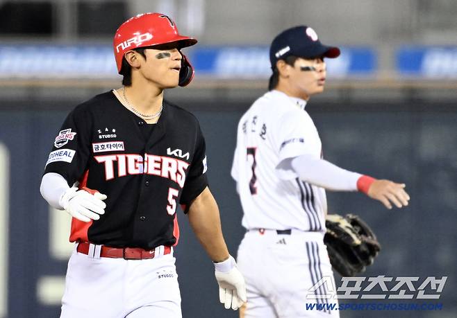 '김도영 진짜 무섭네' 할 말 잃은 박찬호, 같이 뛸 땐 몰랐다...이렇게 무서운 타자였나 [잠실 현장]