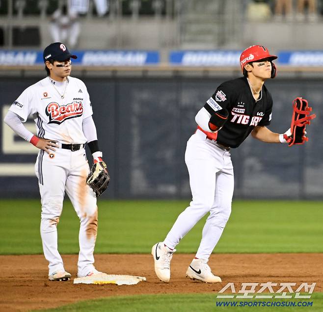 '김도영 진짜 무섭네' 할 말 잃은 박찬호, 같이 뛸 땐 몰랐다...이렇게 무서운 타자였나 [잠실 현장]
